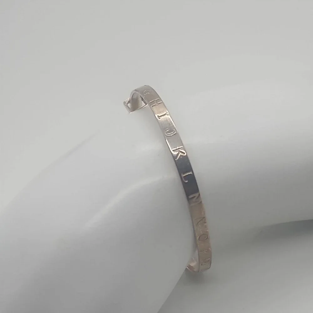 Sterling silver 925 w/ diamond accent Alphabet Baby bracelet‎ gift